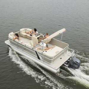 bateau ponton hors-bord
