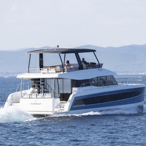 vedette catamaran 1