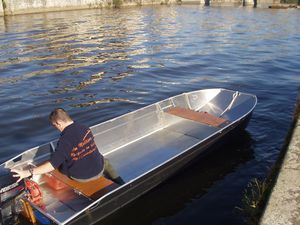 barque hors-bord