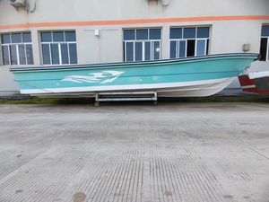 bateau de pêche-promenade hors-bord 1