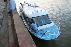 bateau à passagers 1