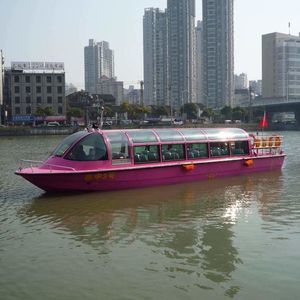 bateau taxi 1
