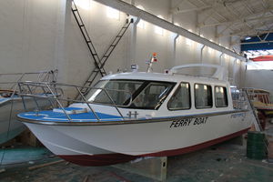 bateau à passagers 1