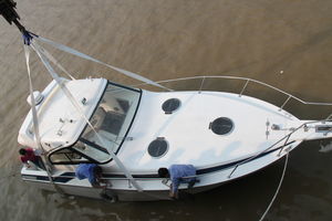 bateau de pêche professionnelle 1