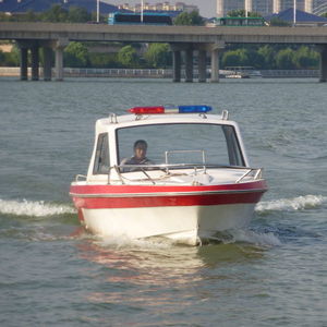 bateau de travail 1