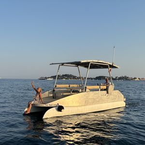 bateau à passagers