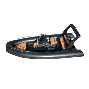 bateau de surveillance 1