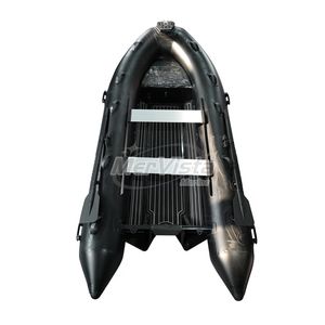 bateau de surveillance 1