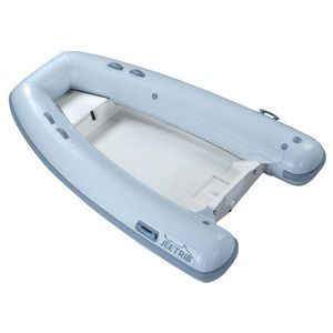 bateau pneumatique hors-bord