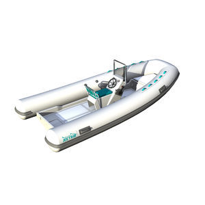 bateau pneumatique hors-bord