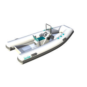 bateau pneumatique hors-bord