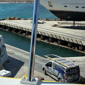 pied d'auvent pour yacht 1