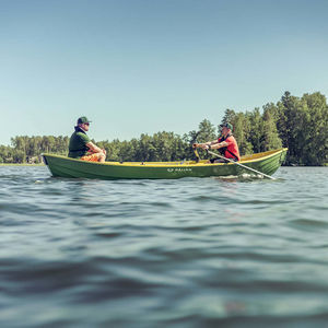 bateau d'aviron de loisir