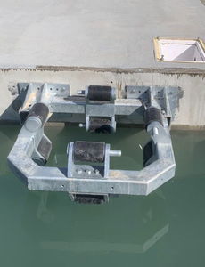 guide-pieu pour ponton