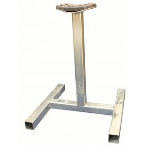 pied de mise sur cale pour bateau