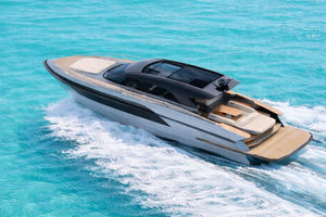 motor-yacht de croisière