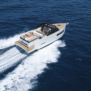 cabin-cruiser in-bord