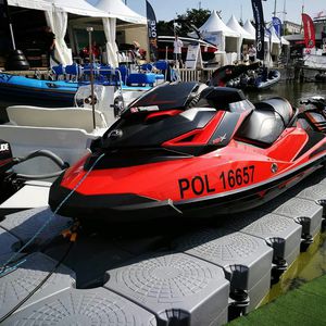 ponton flottant