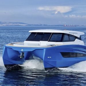 vedette catamaran