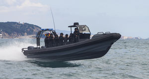 bateau militaire