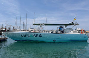 bateau à passagers