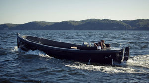 barque in-bord / traditionnelle