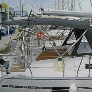 Bimini top pour bateau