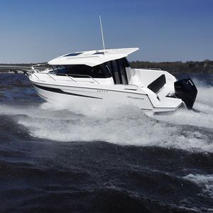 cabin-cruiser hors-bord 1
