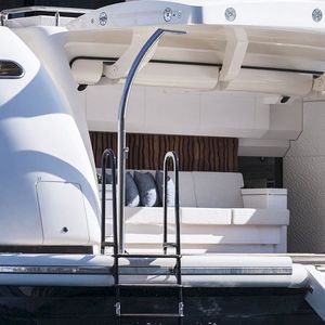 douche pour yacht 1