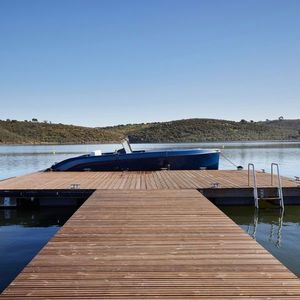 ponton flottant