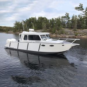 bateau de surveillance