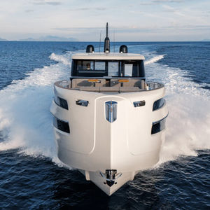 motor-yacht de croisière 1