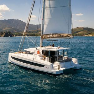 catamaran 1