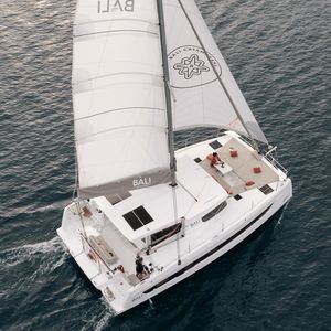 catamaran 1