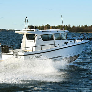 cabin-cruiser in-bord