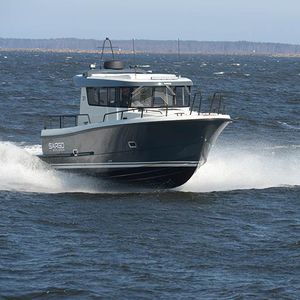 vedette in-bord / bimoteur / hard-top / explorer