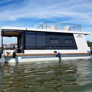 bateau maison catamaran