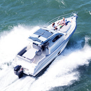 cabin-cruiser hors-bord 1