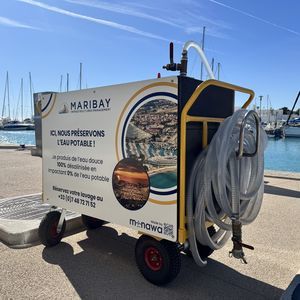 station de nettoyage mobile pour bateau