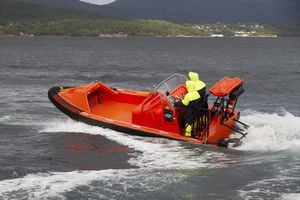 bateau de service offshore 1