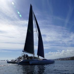 sailing-yacht trimaran