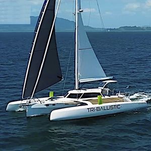 sailing-yacht trimaran