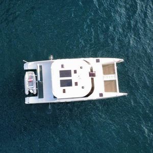 vedette catamaran