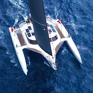sailing-yacht trimaran
