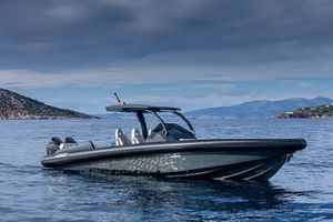 bateau pneumatique RIB