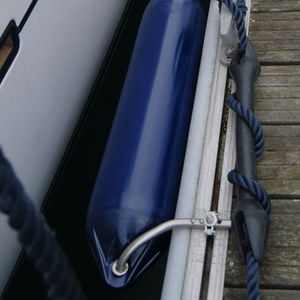 pare-battage pour bateau