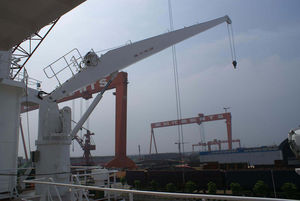 grue pour navire 1
