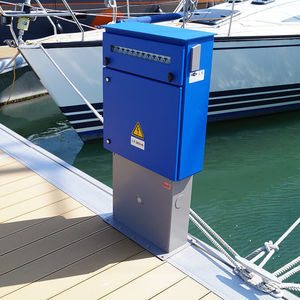 borne de distribution électrique