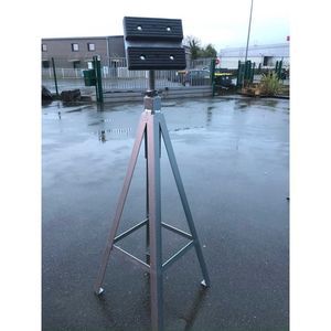pied de mise sur cale pour bateau