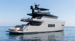 motor-yacht de croisière
